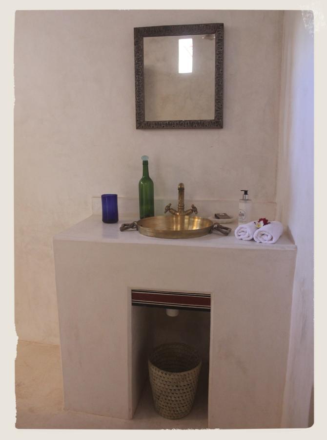 Andavelo House Bed & Breakfast Lamu Exterior photo